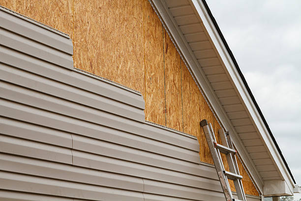 24/7 Emergency Siding Repair experts in Claridge, PA